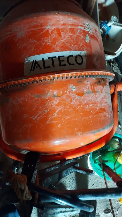 Бетономещалка Бетономещалка