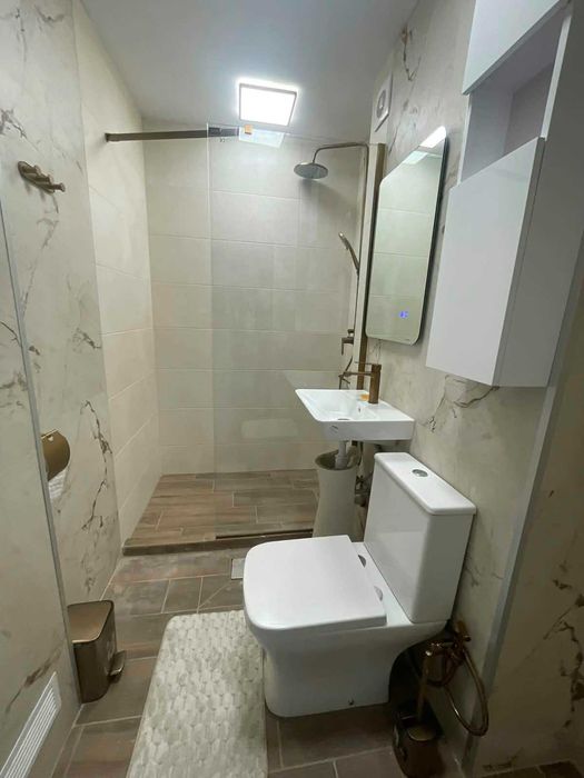 Дава се под наем Двустаен апартамент в София, Дружба 1 - 65 кв.м за 700 € - Снимка #13
