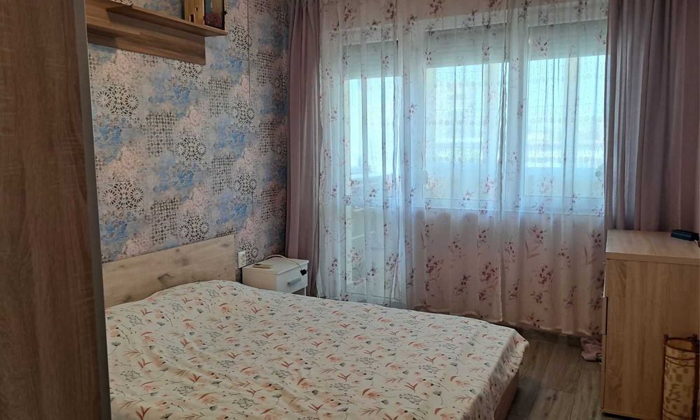 Тристаен апартамент за продажба
