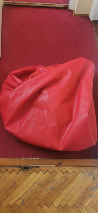 Fotoliu tip para umplut cu bilute din polistiren