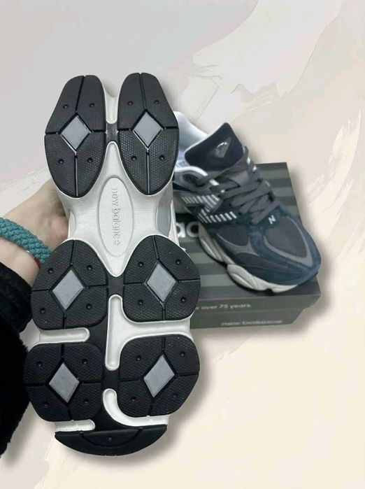 New Balance 9060 Dark Grey Оригинални Мъжки Маратонки Номера 41-45