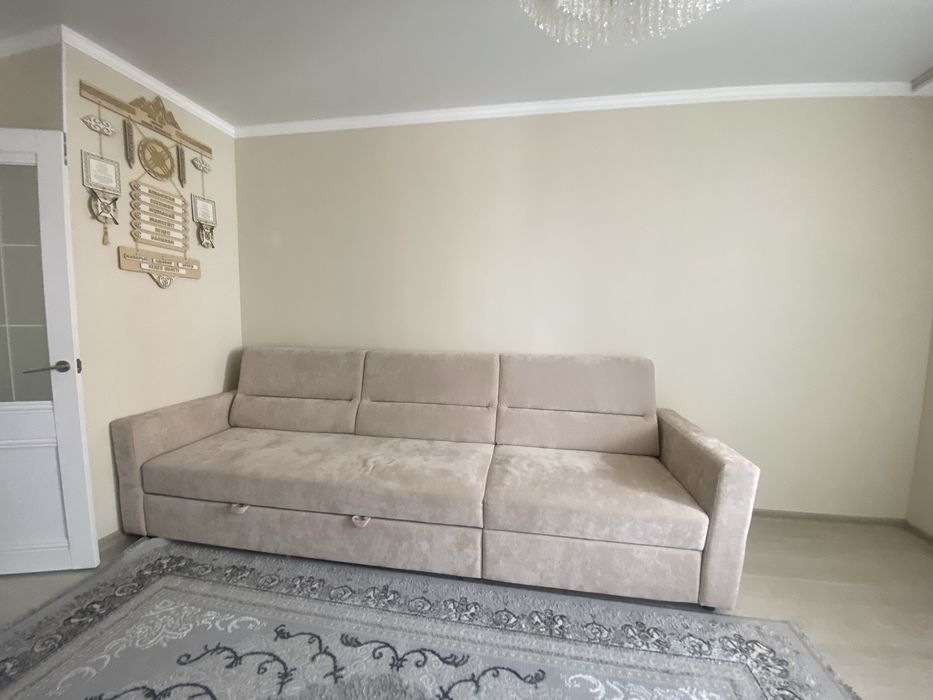 Продам срочно диван
