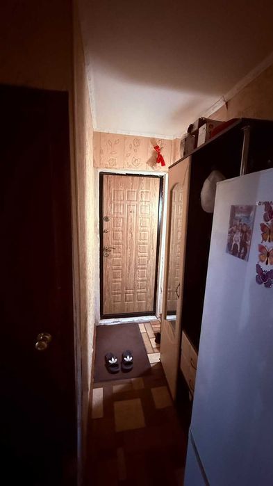 продается 2 ком квартира район Детская больница