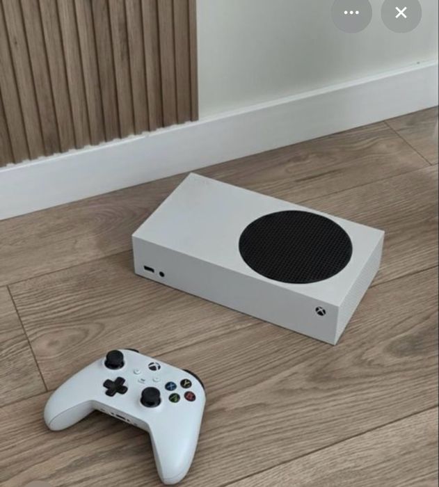 Продам Xbox Series S