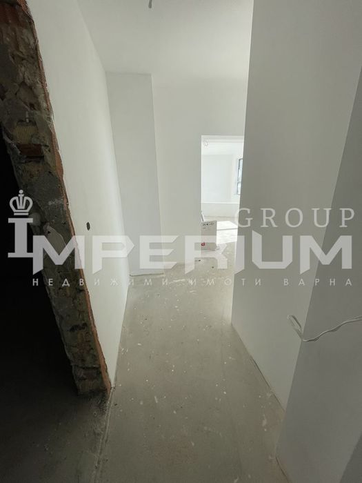 Продава се Тристаен апартамент в Варна, Левски - 105 кв.м за 1904 €/кв.м - Снимка #10