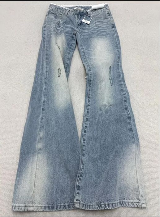 Продам новые джинсы