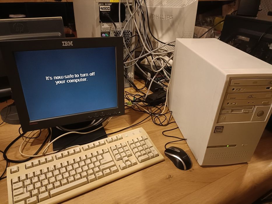 PC Retro Pentium II MMX / Voodoo 2 / Aureal Vortex / Quantum Fireball