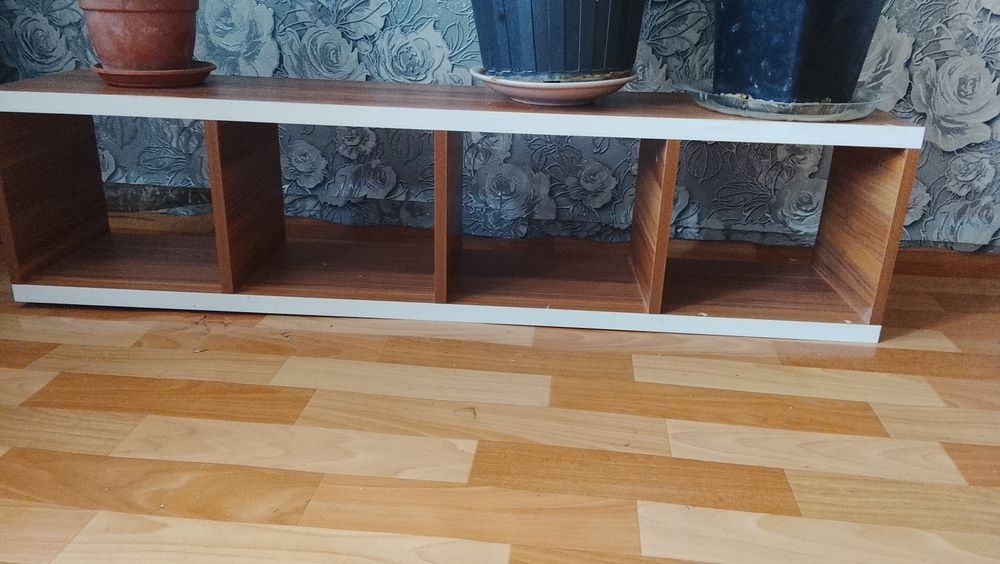 Продам полку срочно если заберёте отдам за 25тысяч