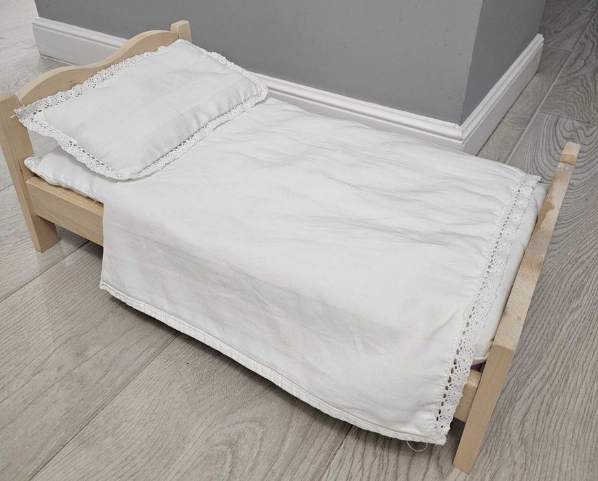 Кровать для кукол