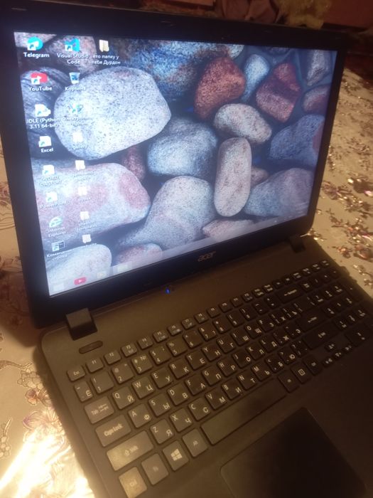 Acer noutbook sotiladi