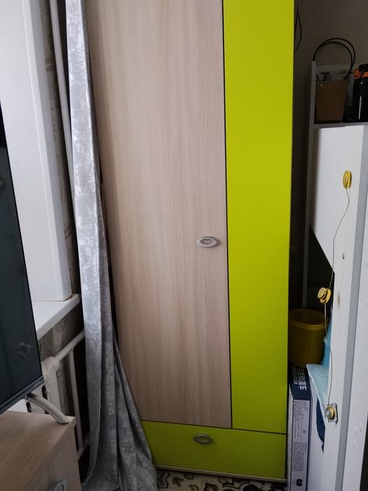 Продам шкаф  стенку