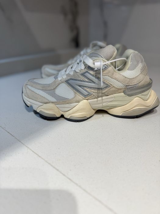 New Balance 9060 New Model - lunar new year