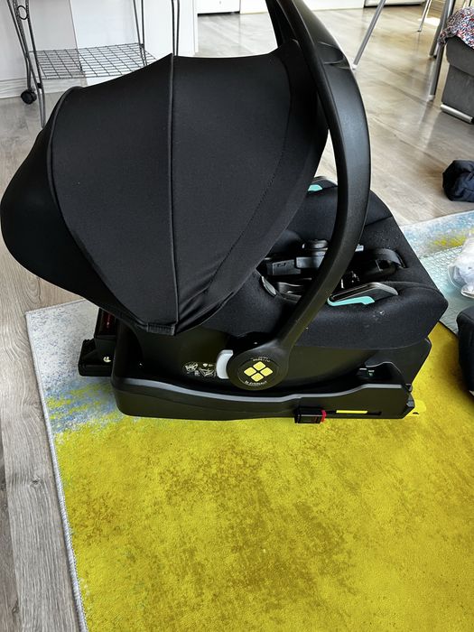 Комплект Isofix база и кошница за кола Cosmo, черна