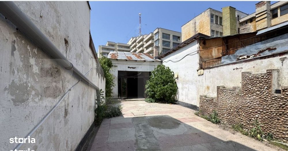 Casă, spațiu Calea Unirii