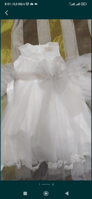 Платье со шлейфом на 7-10 лет