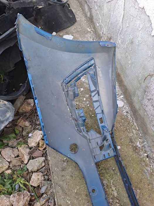 Bara fata Skoda Octavia 4 originala cu gauri pt senzori cod 5F3807221