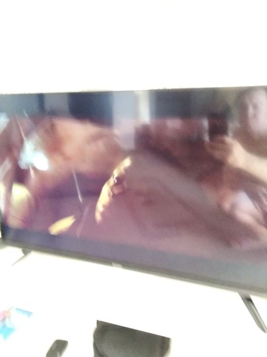 Телевизор LVG Смарт ТВ