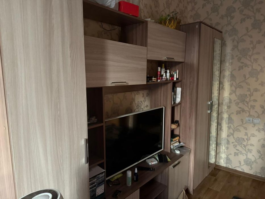 Шкаф стенка для вещей