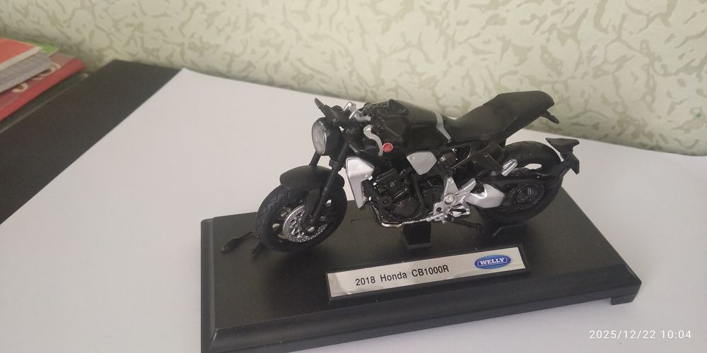 Модельки мотоциклов. Мотоцикл модель.