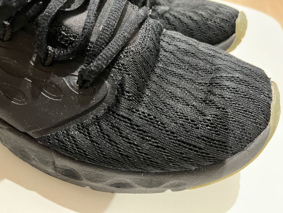 Маратонки UNDER ARMOUR -черни