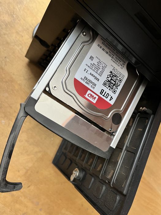 Продам сервер (графическая станция, рендер машина)