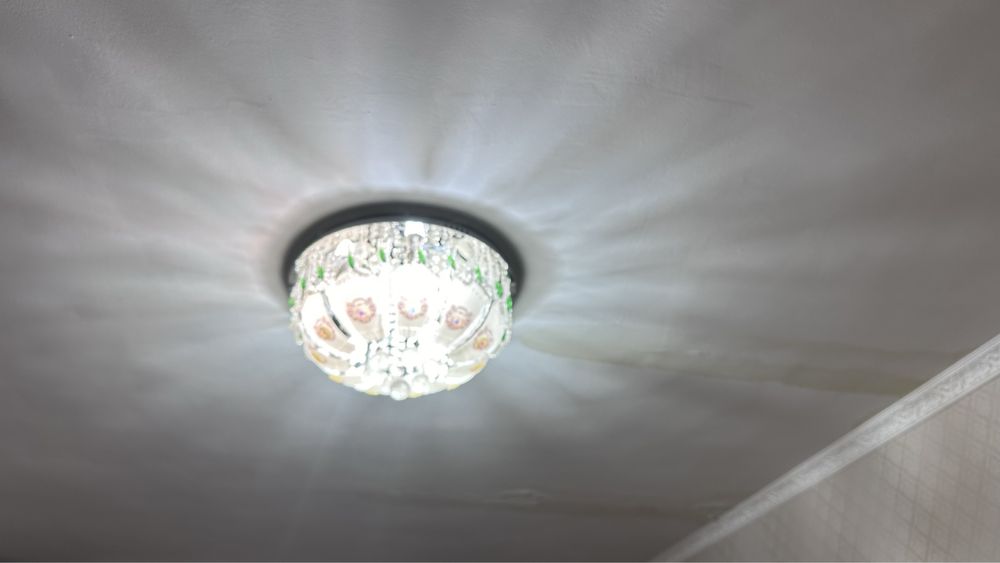 Люстралар сатылады