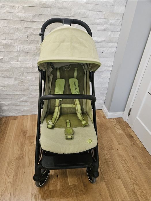 Лятна количка Cybex BEEZY