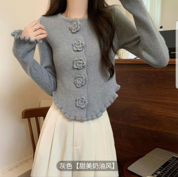 Qizlar uchun bahorgi kiyim