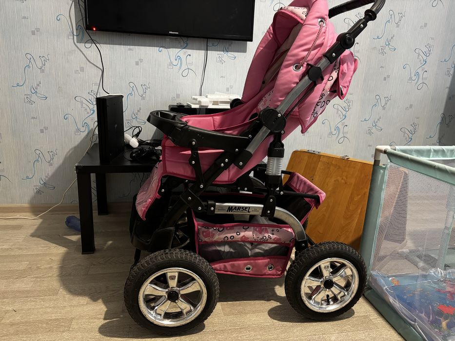 Продам коляску Польша