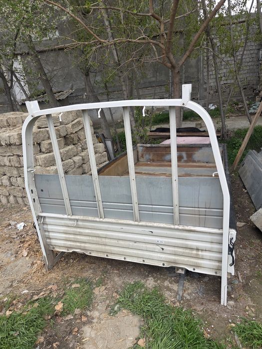 Кия бонго бортча сотилади