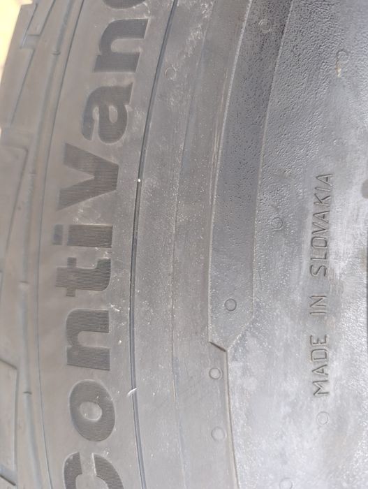 Нови летни гуми Continental 225/75/16 C 121/120,Дот 2025