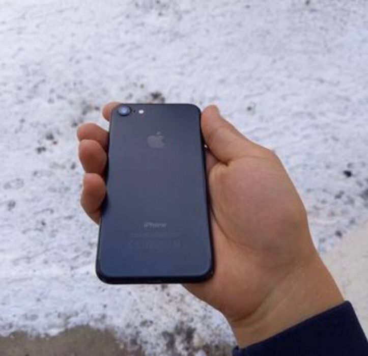 Iphone 7 sroshni