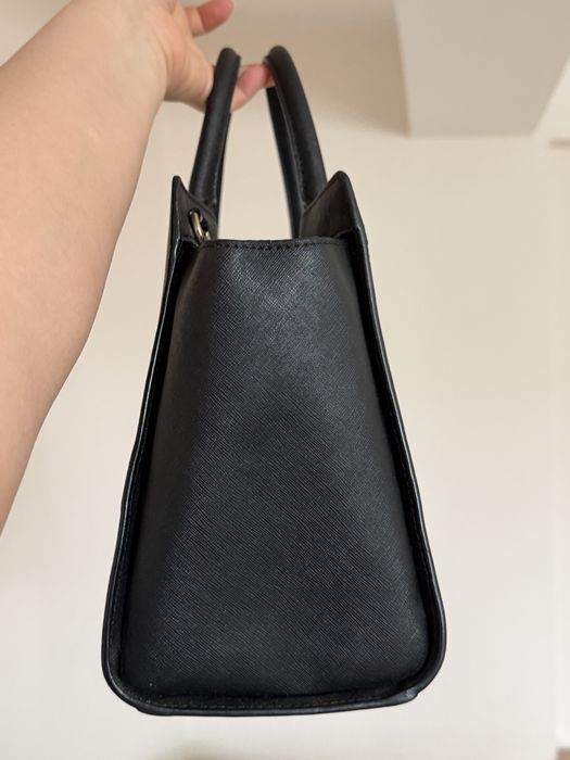 Сумка Michael Kors  оригинал, в отличном состоянии