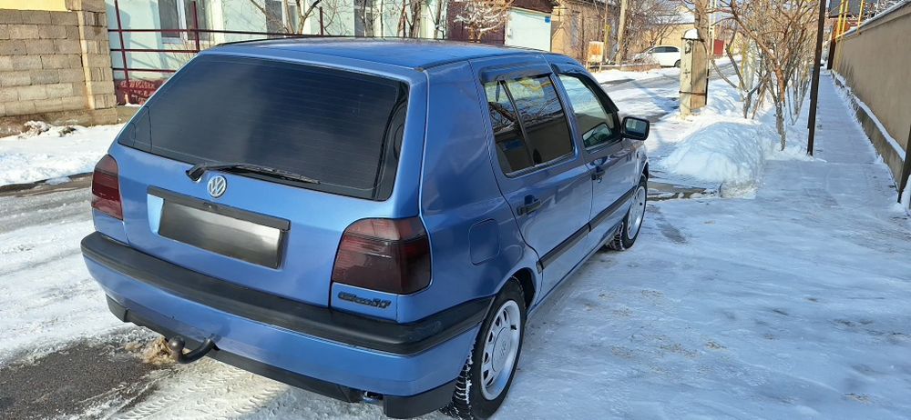 Гольф3  1993г  1.6