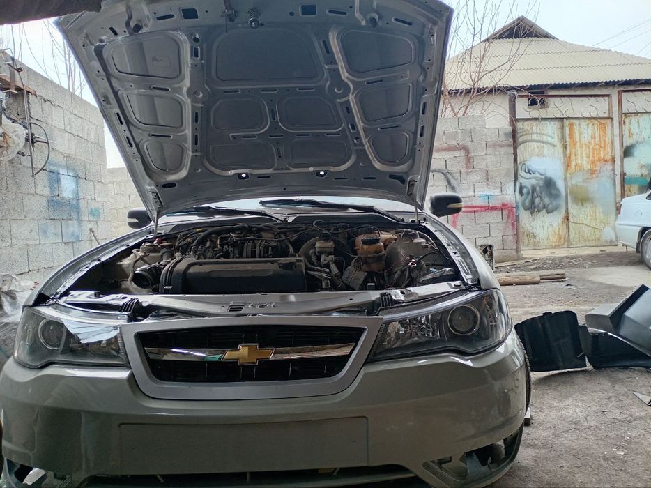 Nexia 1.6 donc запчастга сотилади 1200 у.е