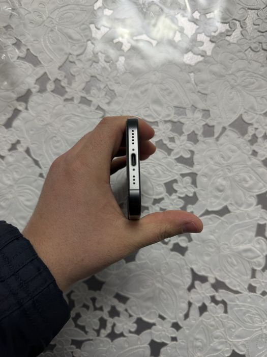 Iphone 16 pro 128 Gb