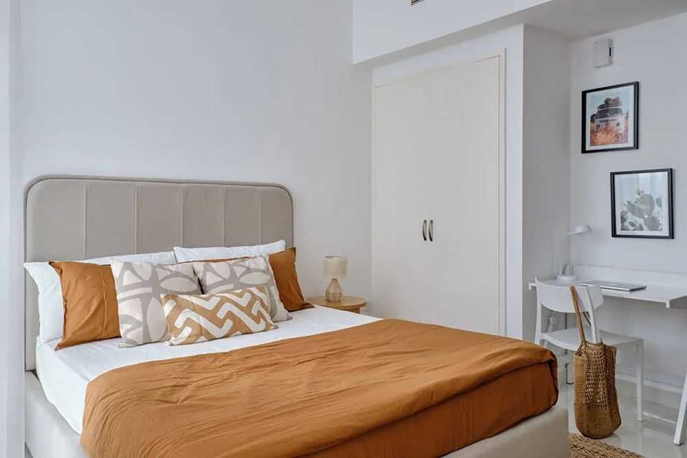 Сдается комфортная 1 ком-ая евро квартира в центре. Айбек 1/3/9 Р7