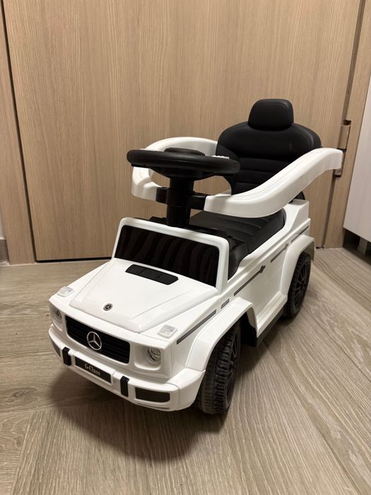 Детска кола Mercedes с родителски контрол