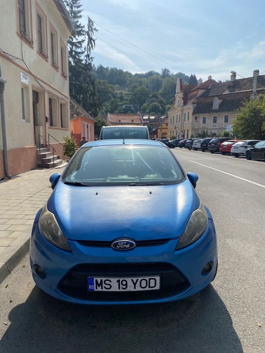Ford fiesta 1.4 benzină 2011