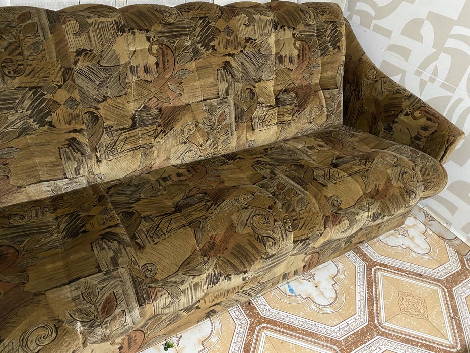 Canapea extensibilă 3 locuri + 2 fotolii fixe
