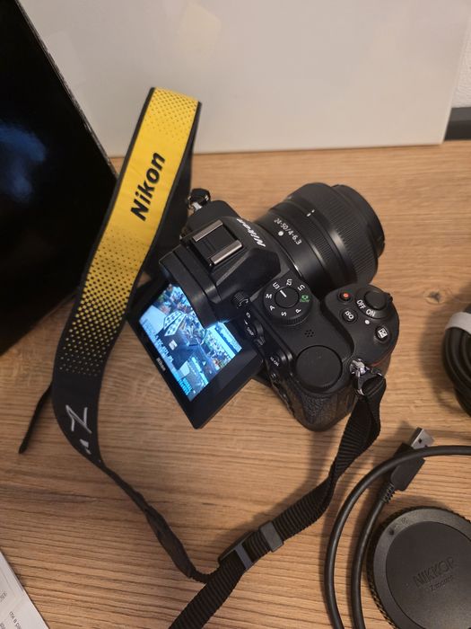 Aparat foto Nikon Z5 Full Frame