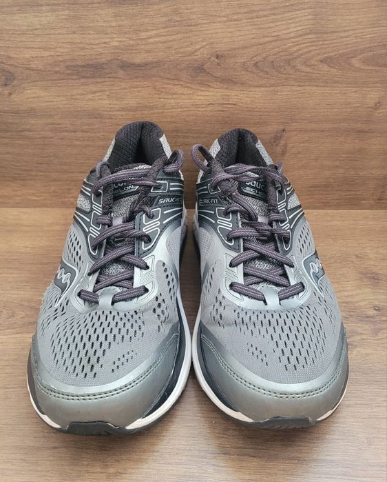 Много запазени!Мъжки маратонки Saucony Echelon 7-40номер