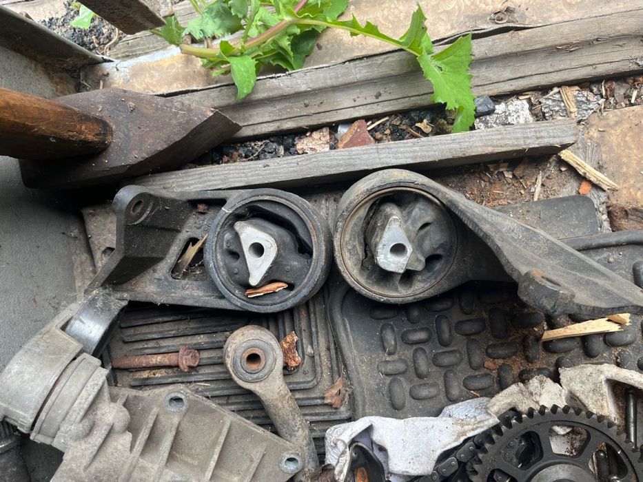 Запчасти на авто