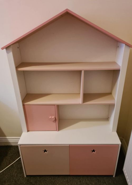 Raft organizator pentru jucării si carti casuta pentru copii roz/alb