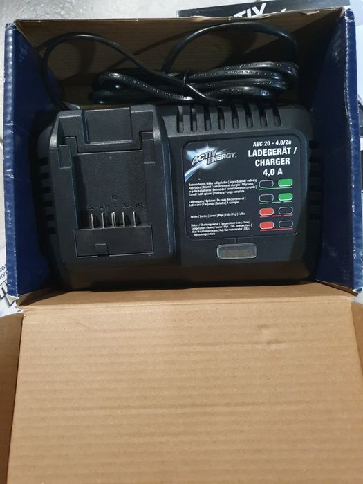 Универсално зарядно Activ Energy Li-Ion 20/40V