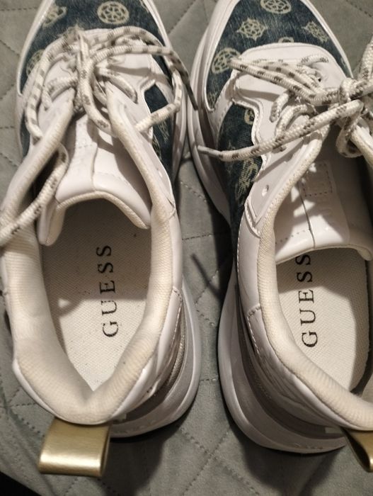 Adidași Guess dama
