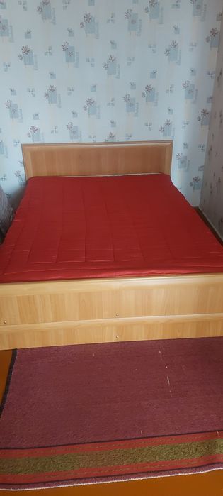 Продам двухспальную кровать