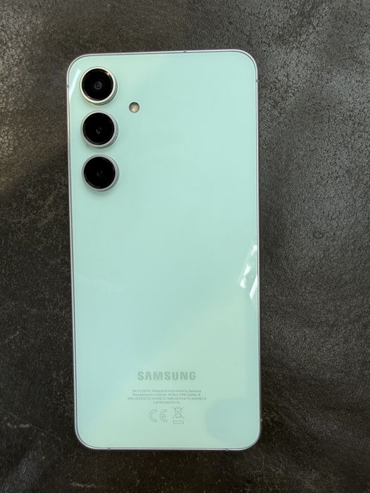 Samsung S24fe 256gb