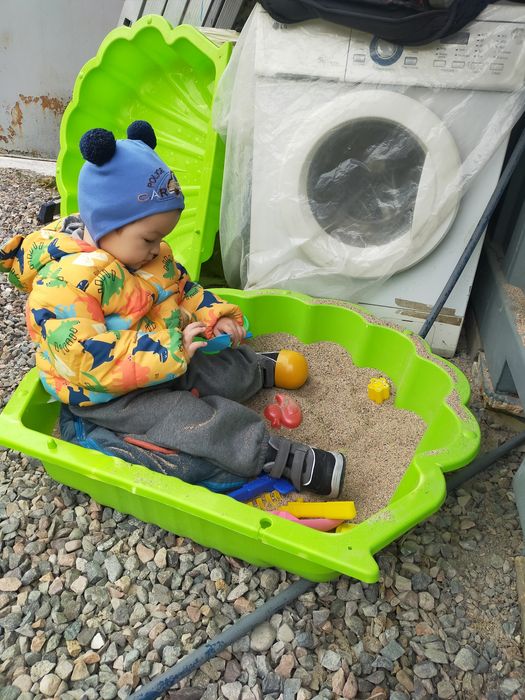 Продам песочницу-бассейн