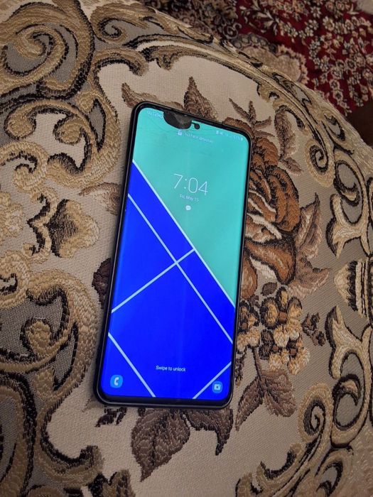 Samsung S20 Ultra sotiladi
